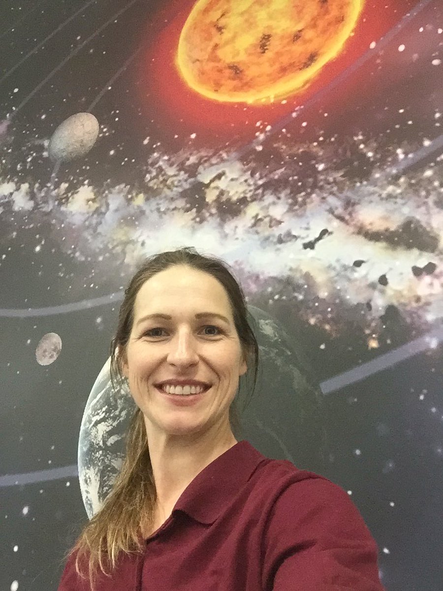 MrsCameron4's tweet photo. I am Lacie Cameron I teach 7th and 8th Science #hbisd https://t.co/JXGAKyo2TZ