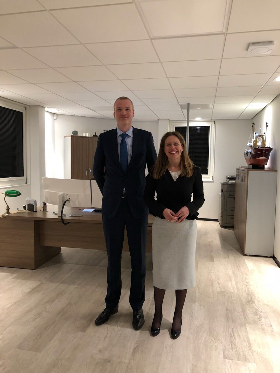 Topbijeenkomst ChristenUnie op Urk over brexit en visserij met oa Europarlementariër @petervdalen, minister <a href="/carolaschouten/">Carola Schouten</a>, Tweede Kamerlid <a href="/eppobruins/">Eppo Bruins</a>, lijsttrekker <a href="/MeindertBakker/">Meindert Bakker</a> en gastheer <a href="/louwep/">Louwe Post</a>