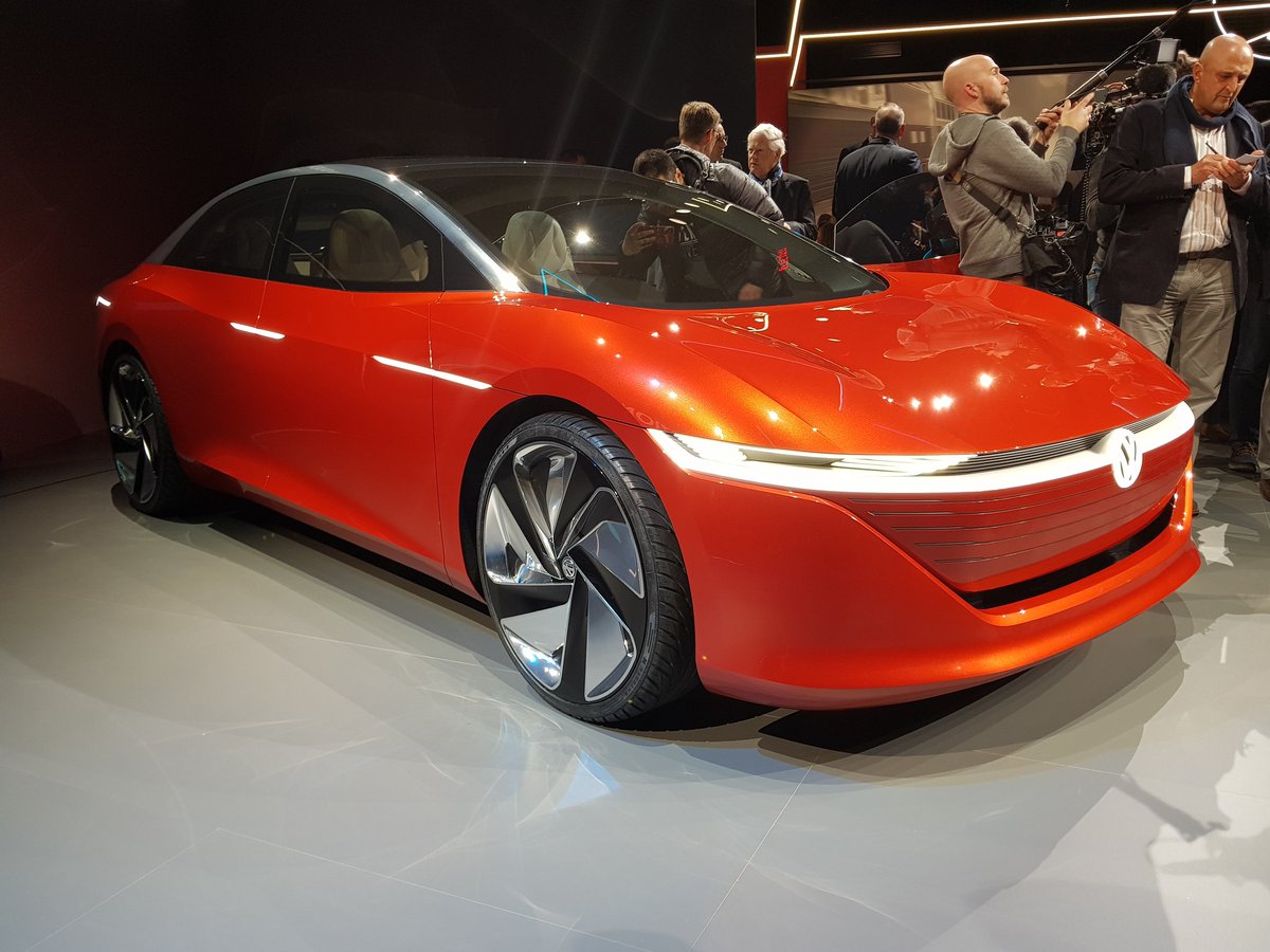 achiquini's tweet photo. La marca #VW reveló el #IDVision un vehículo eléctrico y autónomo con más de 600 km de autonomía. @Volkswagen_MX @Imagen_Mx @GimsSwiss #GIMSSwiss2018 @autosenimagen https://t.co/qKRM7V6imQ