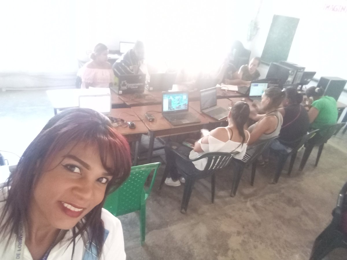 SISTEM3SENACFMA's tweet photo. En formacion complementaria en el corregimiento puerto Claver en la I.E.R Puerto claver https://t.co/geQ0HQsvL9