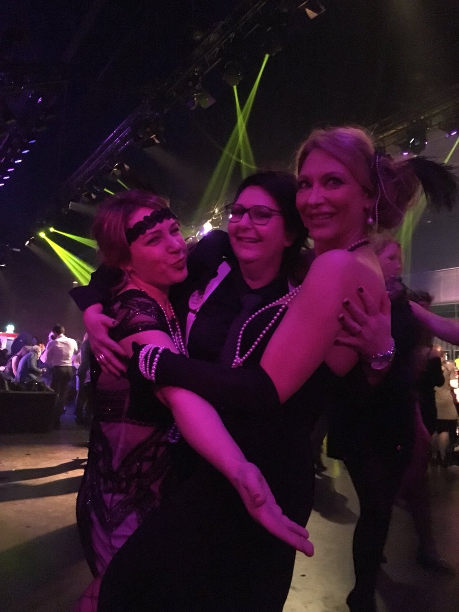 tati tweet media
