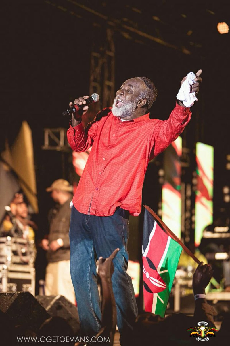 Cornerstoneke's tweet photo. Not even the rain was going to hold the Captain back! An epic performance! #JRF2017Reloaded https://t.co/80JmqDucNG