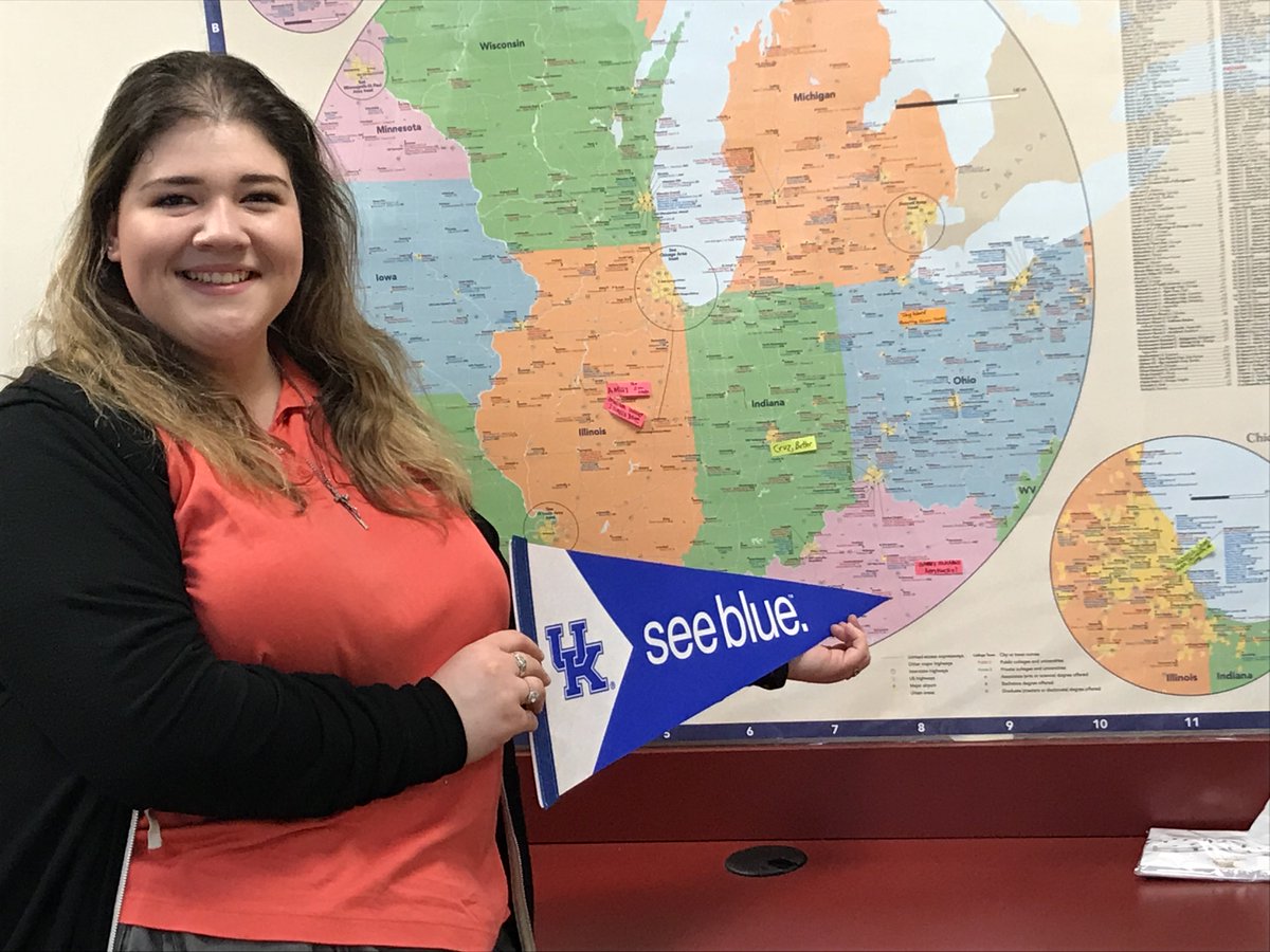 CarmelCounselor's tweet photo. @GabbyMcKarnshas has committed to Big Blue Nation for Fall 2018!  @UKYAdmission #UK2022 https://t.co/fukZyuebk9