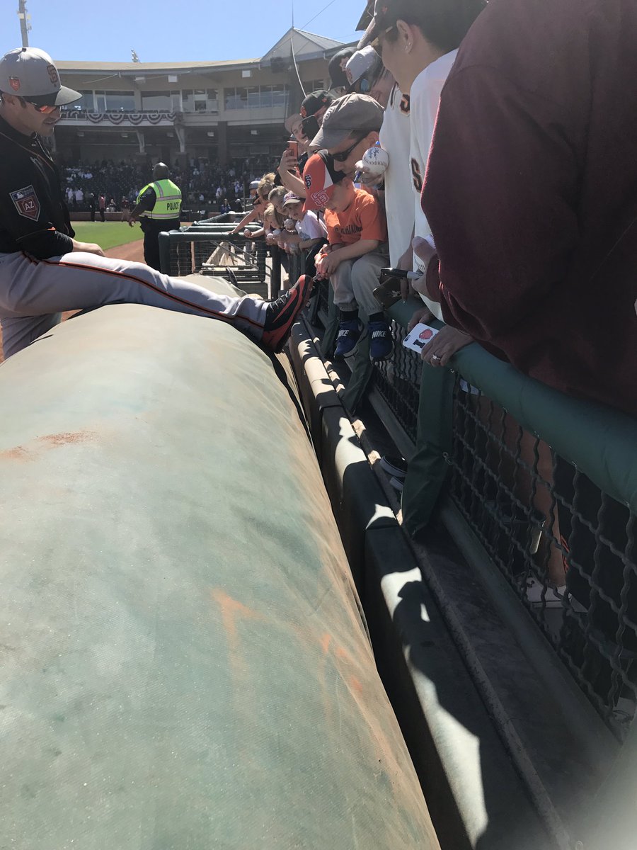 carriekib's tweet photo. @SportsCenter Dream Training @ST'18. When ur 3yrold autograpghs Pablo's hat + D'Arnaud's shoes before a great game. THx 2theBigs! https://t.co/mi7F2VL4Ez