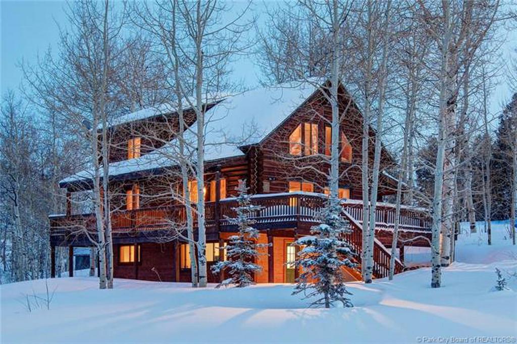 EnjoyParkCity's tweet photo. This gorgeous mountain chic cabin in Tollgate has hit the market!! Check it out!!
https://t.co/69ewvgXJ7y
#enjoyparkcity #enjoycabinliving #mountainchic https://t.co/lZVtweYdyd