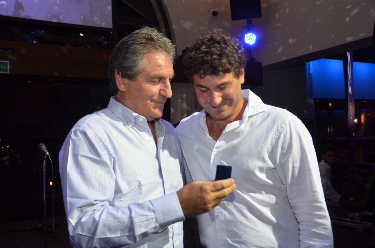 ClubMalvin's tweet photo. 25 años de socios!!! https://t.co/ZYgQHuvdsf