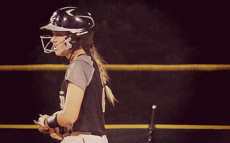 akin_jacey's tweet photo. Very blessed and excited to say i have verbally committed to further my education and softball career at Southern Union! Thank you to my family, coaches, and teammates who have helped me get to this point. Go Bison!! 💙💛 @SUSCCSoftball https://t.co/Gr7jaL0T3N