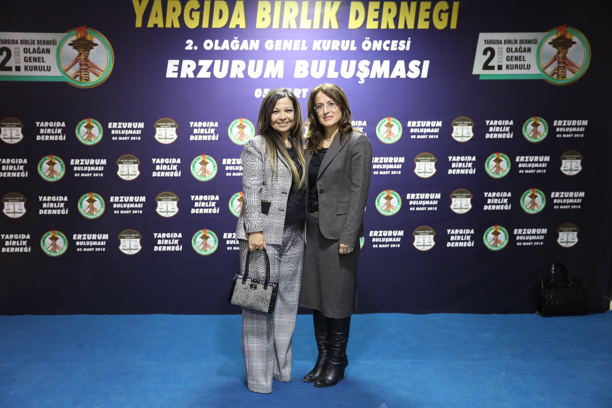 yargidabirlik's tweet photo. Başkanımızı, Erzurum Bölge İdare Mahkemesi Başkanımızı, Erzurum Bölge Adliye Mahkemesi Başkanımızı ve Başsavcımızı makamlarında ziyaret ederek, meslektaşlarımızla yargının gündemine ilişkin konularda fikir alışverişinde bulunmuşlardır. Derneğimizin Erzurum meslektaş (4/7) https://t.co/h0yWYoofwQ