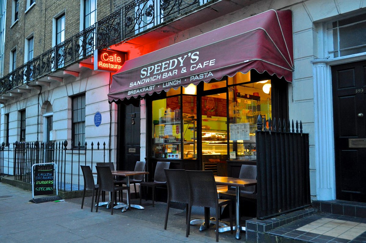 absltldn's tweet photo. ワケあって、最近何度か通っている #シャーロック のロケ地、#SpeedysCafe。早朝6時からスタートし、午後4時には店じまいしてしまう伝統のカフ。しかしグリーシーというよりもサンドイッチ・バーらしい矜持があっていい感じ。ご飯意外と旨いす。#ロンドン #イギリス https://t.co/PZYrT70nB2