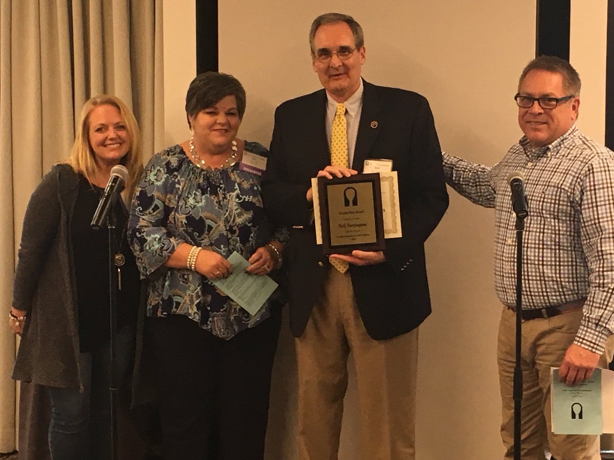 Well deserved!  Ga Association for Gifted Children Leadership Award presented to Mr Yarrington...we are so proud. #sesbobcats <a href="/Hall_Schools/">Hall County Schools</a>