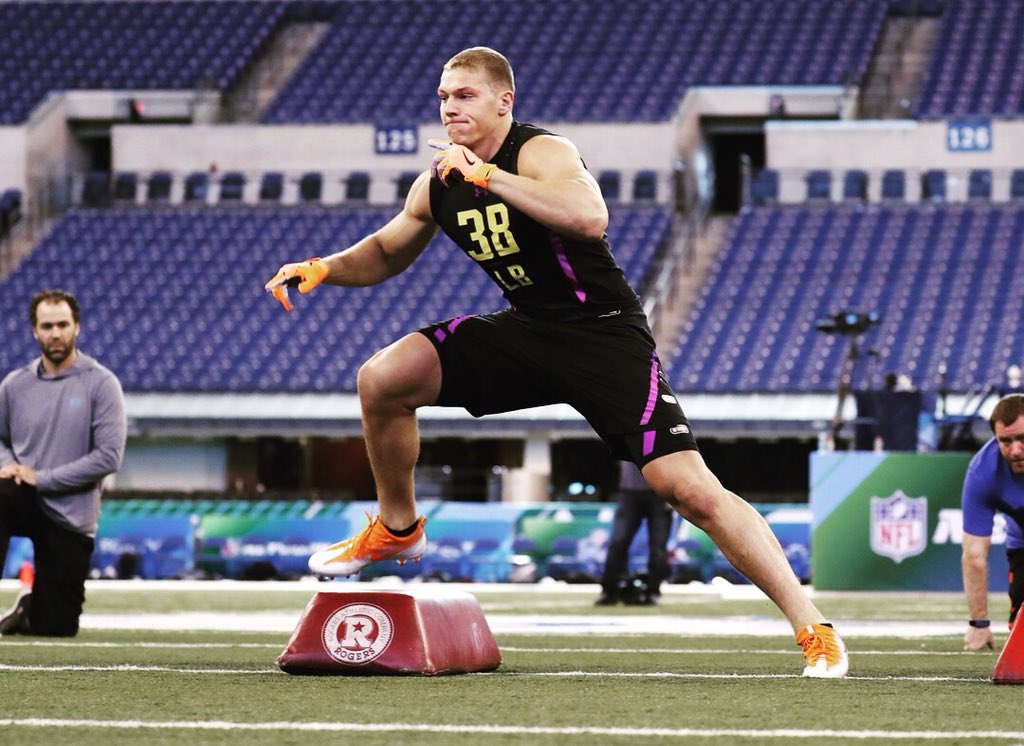 Resultado de imagem para leighton vander esch combine