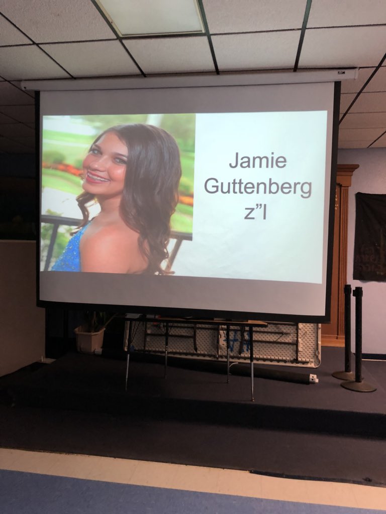AssarafAharon's tweet photo. Today we started an awesome student initiated and led program to honor the 17 victims of the #ParklandSchoolShooting - for 17 days, we will unite as a school to honor one of the fallen victims. Today was dedicated to #jamieguttenberg @rasgha #strongerunited #warriorpride https://t.co/IxFGy24BTl