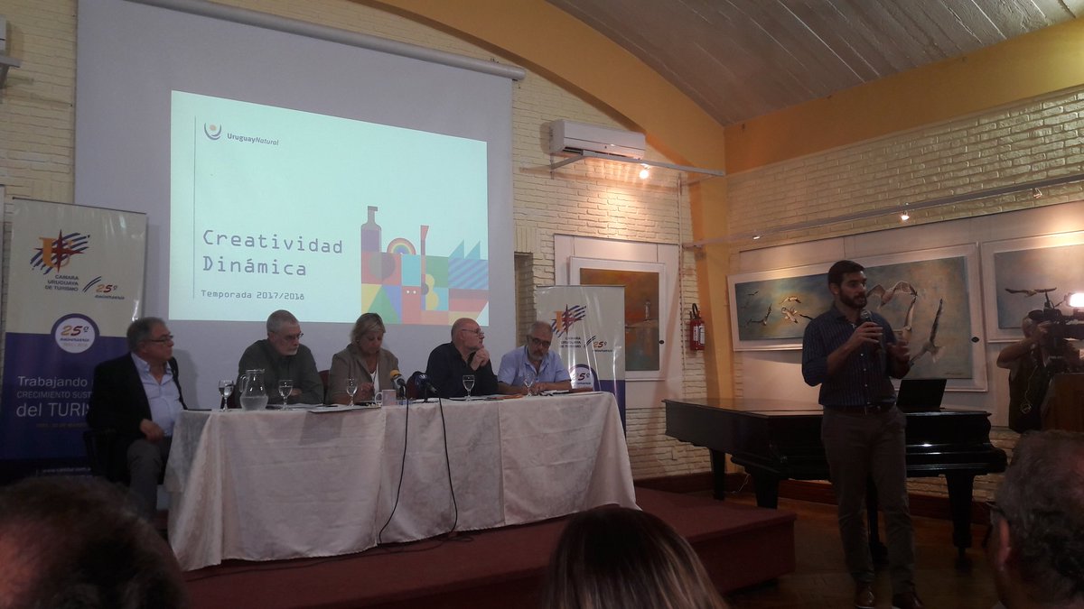 Apertura  Ministro <a href="/likechichian/">Liliam Kechichian.</a> y Equipo Técnico en <a href="/ligapunta/">Liga de Punta del Este</a>  reunión abierta @CamturUrguay  con Autoridades <a href="/Uruguay_Natural/">Uruguay Natural</a>, Operadores, Medios de Prensa, Autoridades Nacionales, Departamentales y Municipales. #VivíSanJosé <a href="/sanjosegobierno/">Intendencia de San José</a> #DestinoCentroSur #UruguayNatural