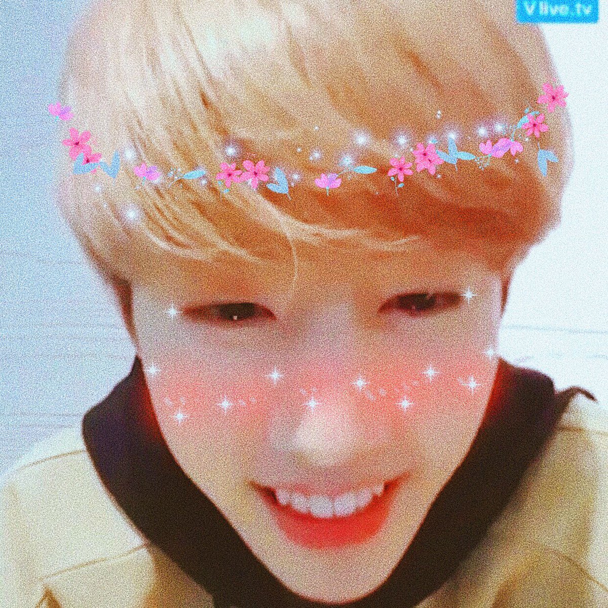 got7soft's tweet image. ✧ mark tuan ꒰ #마크투안 ꒱
#GOT7 #갓세븐 #EyesOnYou #EyesOnMark #MarkGOT7