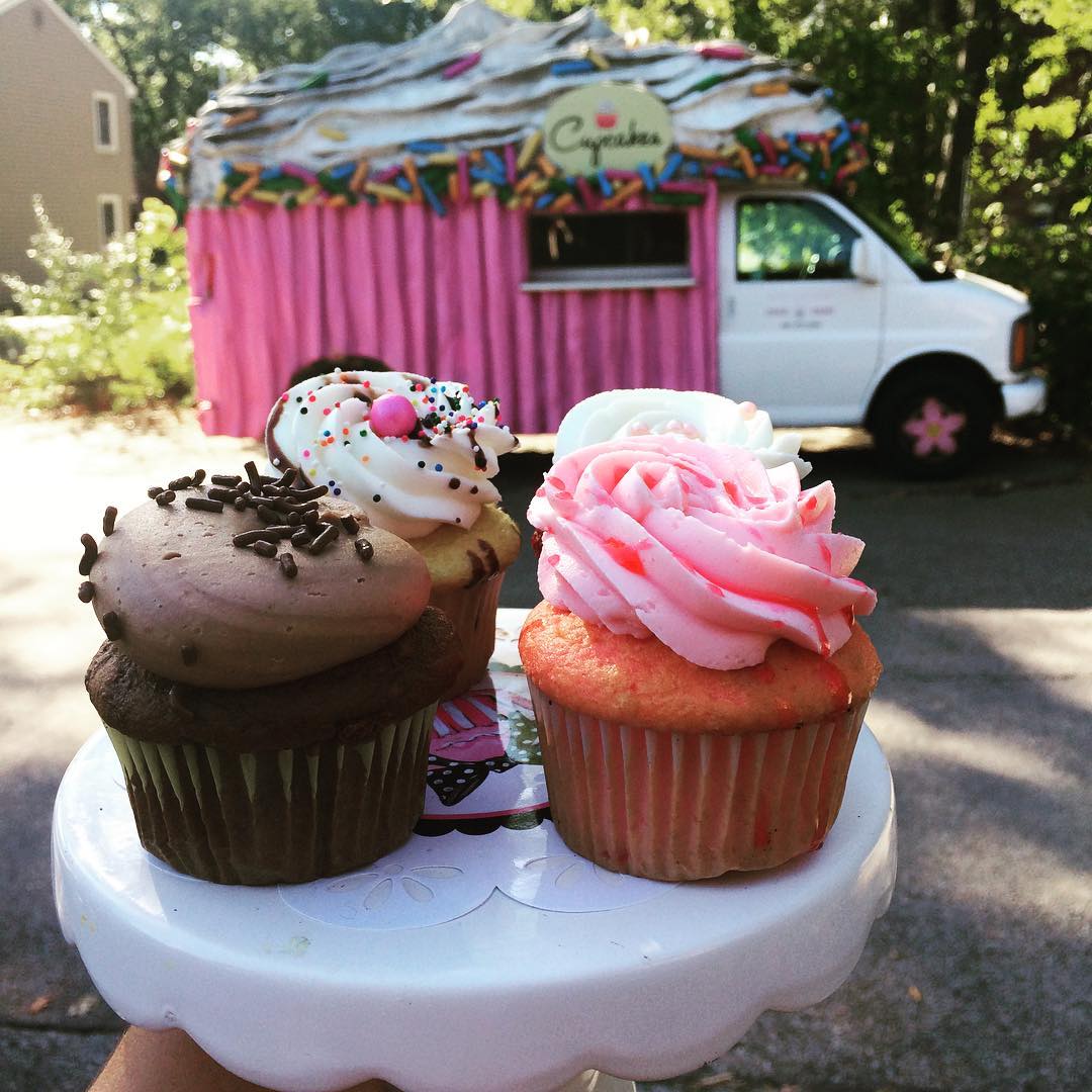 Who wants cupcakes? bit.ly/2Fr0EmV