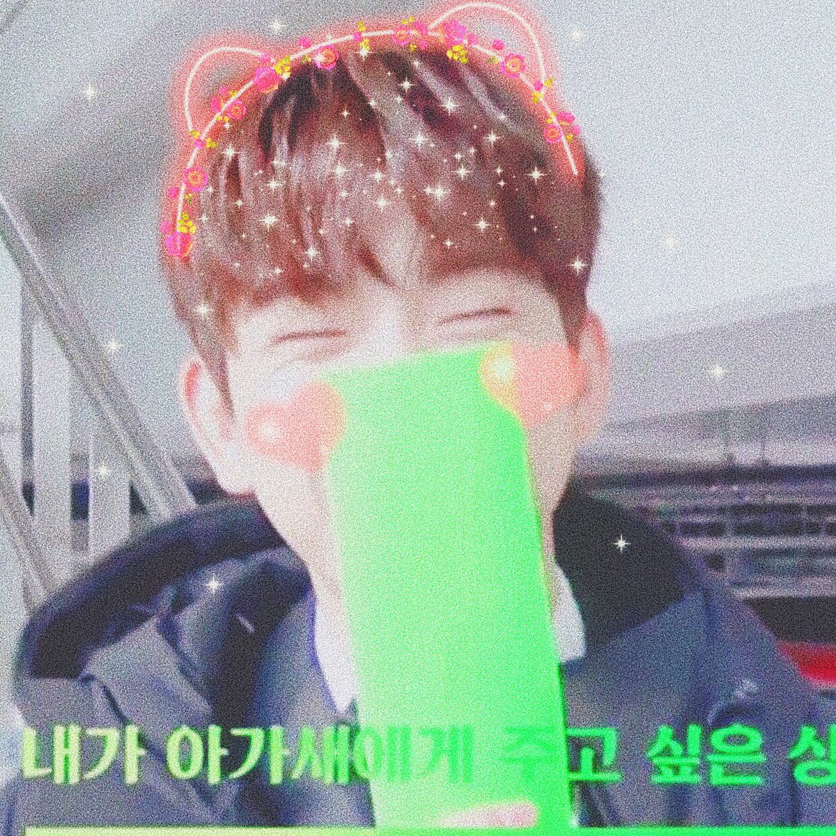 got7soft's tweet image. ✧ park jinyoung ꒰ #박진영 ꒱
#GOT7 #갓세븐 #EyesOnYou #EyesOnJinyoung #JinyoungGOT7