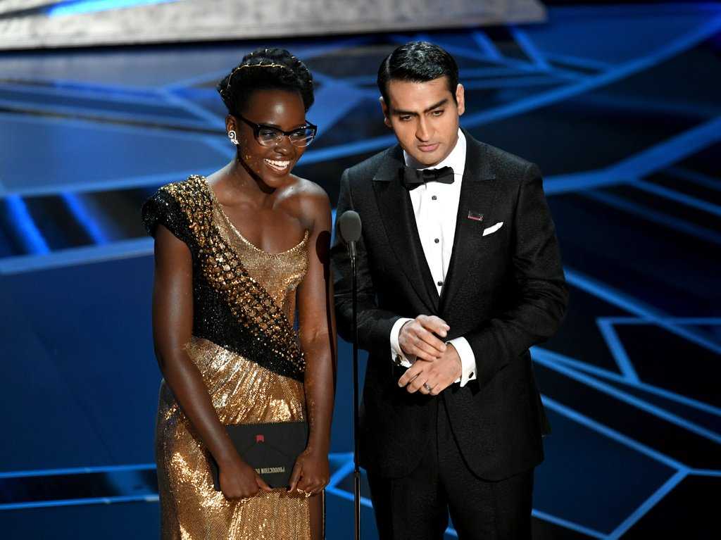 OwlOptometry's tweet photo. And the Eyewear Oscar goes to....@lupita_nyongo wearing the #5082 by @andywolffashion 🤩🏆 https://t.co/4VV8S1rpQN