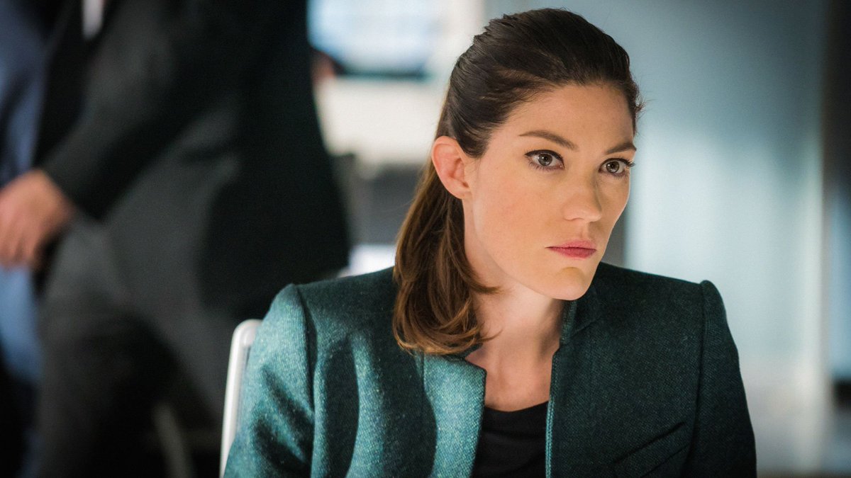garylanechess's tweet photo. GM Daniel Naroditsky is allegedly using an Australian female player's name online to win big money BUT he watches the TV show Limitless where the FBI Agent is also called Rebecca Harris. #chess #CheckFIDElist #USAchess @chesscom #$ @ChessBase #coincidences https://t.co/wHcKL1vvRF