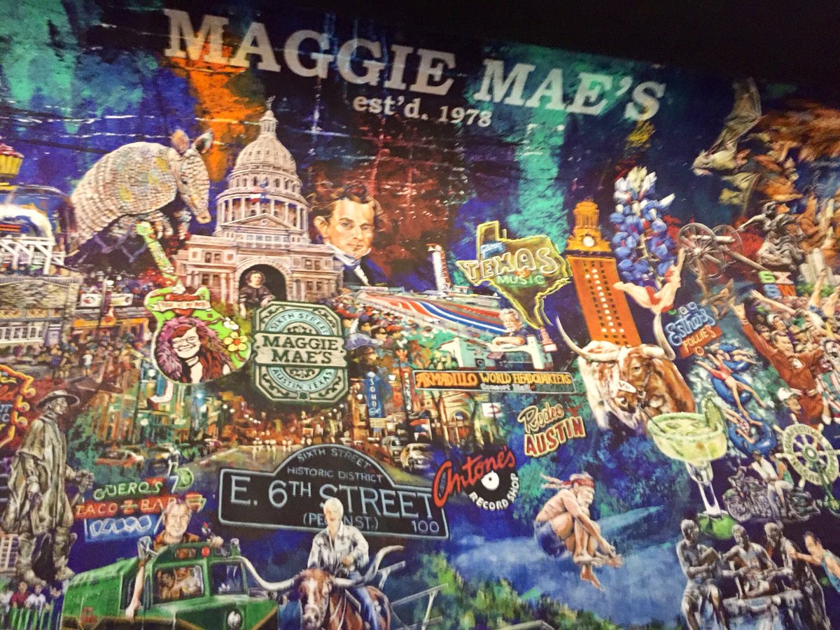 elilmurr's tweet photo. Networking @maggie maes #SyraFuse #soexcited @MsBluemsRoom @AshleaVilello https://t.co/kUp3MdFyxu