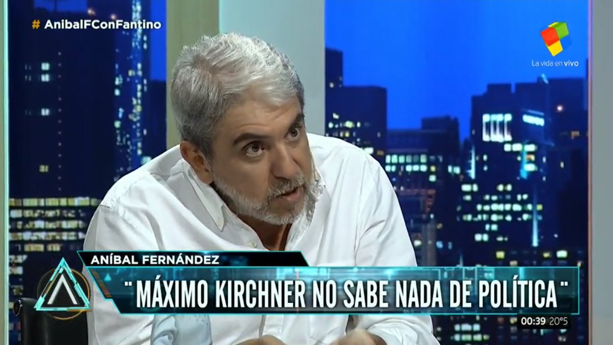 hellr00t's tweet photo. Gracias por avisar, Aníbal, no nos habíamos dado cuenta. https://t.co/ZIN9RZVOuu
