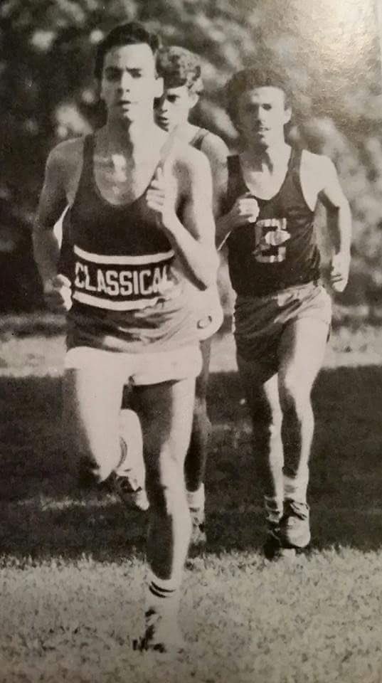 classicalhsaa's tweet image. 1984 - Senior, Sergio DeSousarosa ‘85, a Captain of the CHS Cross Country Team running in the City Championship Meet at Roger Williams Park. Classical won the championship for the third straight year!
Thanks for sharing a piece of CHS history with us, Sergio! #chsalumniarchives