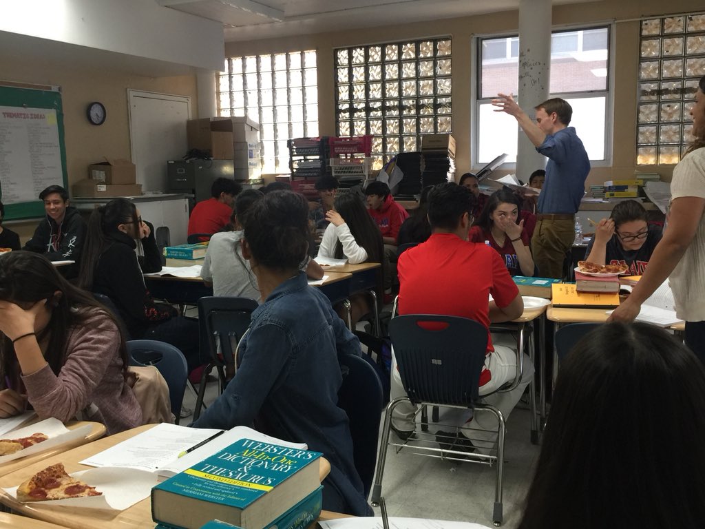 RealRobRobledo's tweet photo. The #AfterSchoolers Attendance is UP and Pizza 🍕 is the Right Incentive! @BelAirHigh WE Are Staring the English EOC in the EYES and It’s Looking Away! April Cannot Come Any Sooner! #BigREaDy #OneRED 📈📆📚📌📝 https://t.co/YAFMFzbmjm