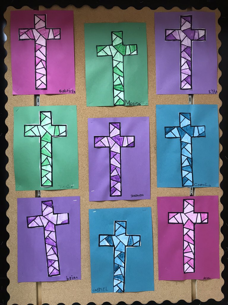 FDK101Valentine's tweet image. Our crosses are complete! Such beautiful tints of pink, purple, green and blue! ✝️💙💚💗#Lent #EasterColours #ElementsOfDesign @ValentineDPCDSB