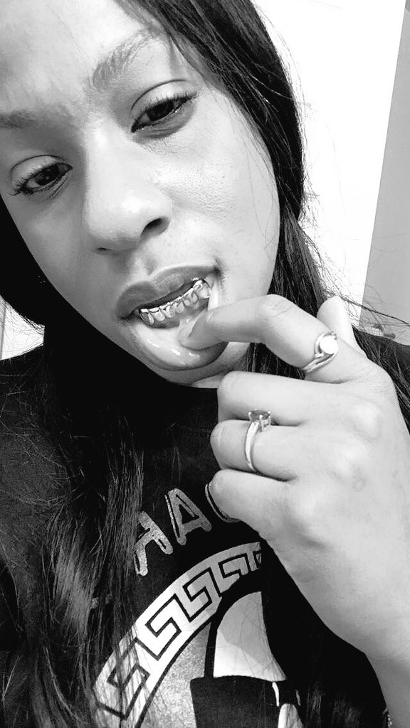 worstof_all's tweet photo. #301Creatives #womenfromthe301 https://t.co/PjUGshtz91