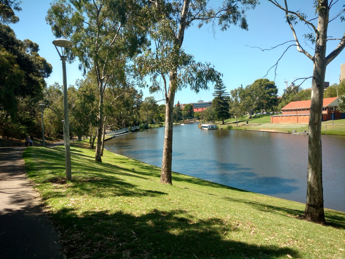 LexSalus's tweet image. Don't forget to take a breather from the readings and lecture recordings on double speed 💆 Enjoy a relaxing 30 min walk by the river with Jessica starting at 12pm in the foyer today!