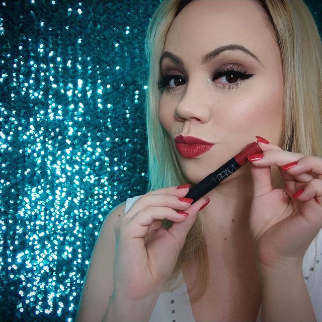 JenzBeautyStyle's tweet photo. Wearing #nars Cruella in this shot. Such a nice creamy matte Red
#redlips @narsissist #cruella #matteredlips #makeup #makeupjunkie #makeuplook #makeupaddict #ilovemakeup #instabeauty #redlipstick #makeupbyme #jenzbeautystyle #makeupmafia #beauty #makeup… https://t.co/T68C6oz0uQ https://t.co/yyJvhqp4jD