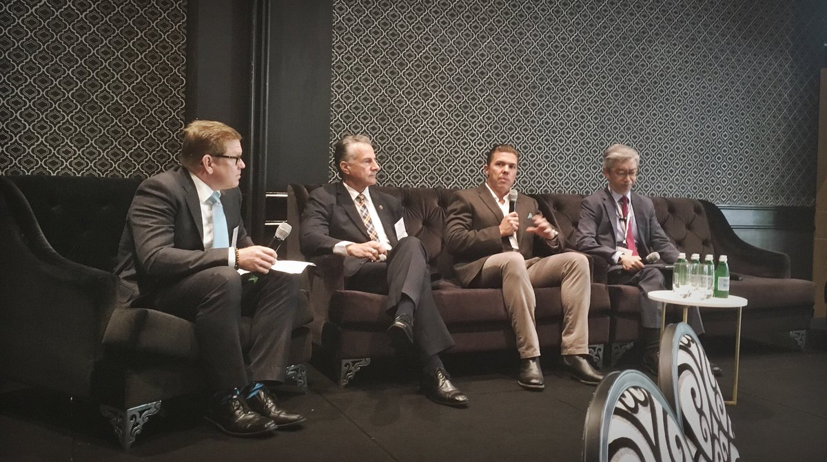 gmriskgroup's tweet photo. GMRG CEO Shannon Sedgwick speaking about cyber security at the @NSWBC 2018 Asia Pacific Legal Frontiers Seminar today in Sydney #cybersecurity #cyber #cybercrime https://t.co/FbaFb9ONcj