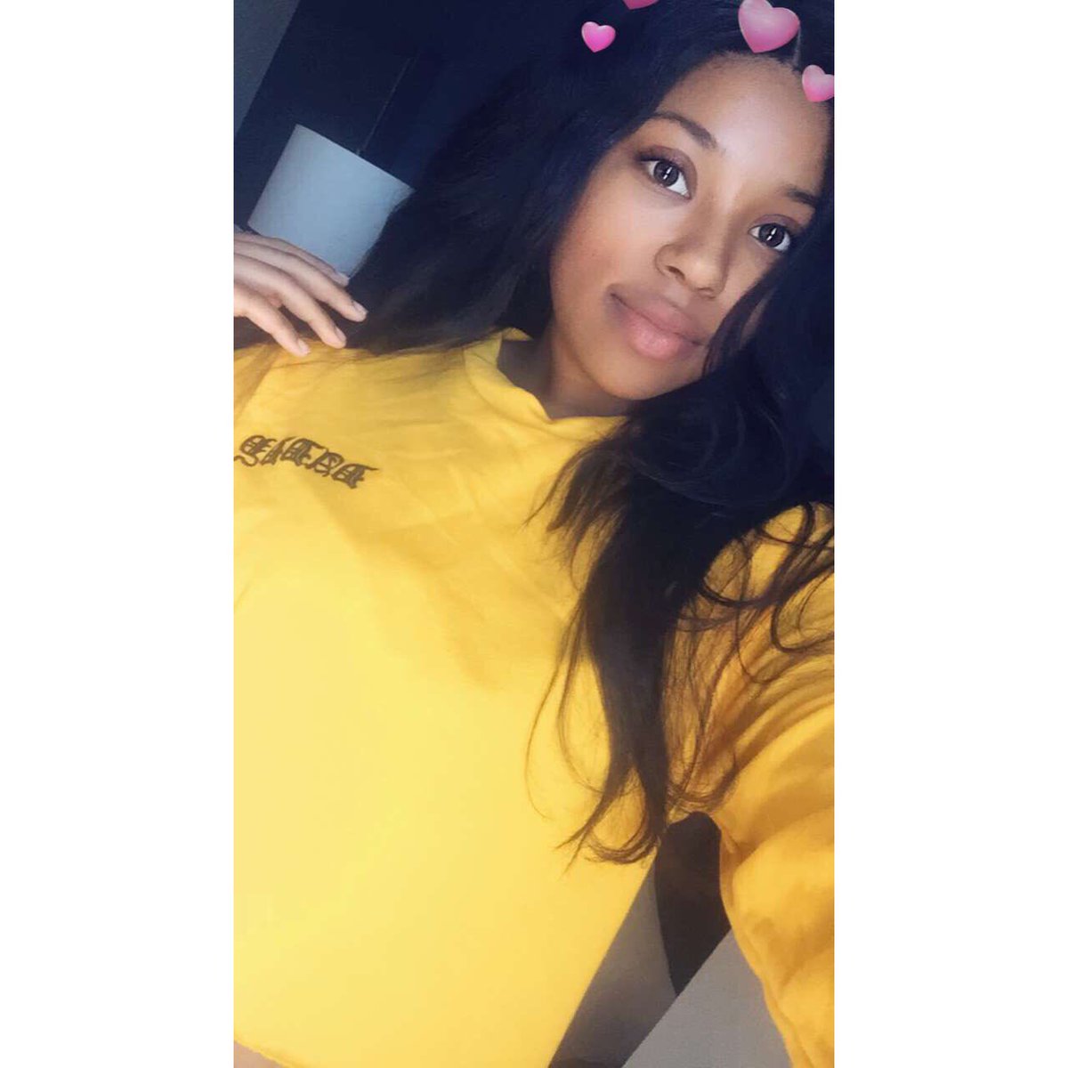MeahNikhaula's tweet photo. 😏🤗 #womenfromthe229 https://t.co/fXAmQYNl6n
