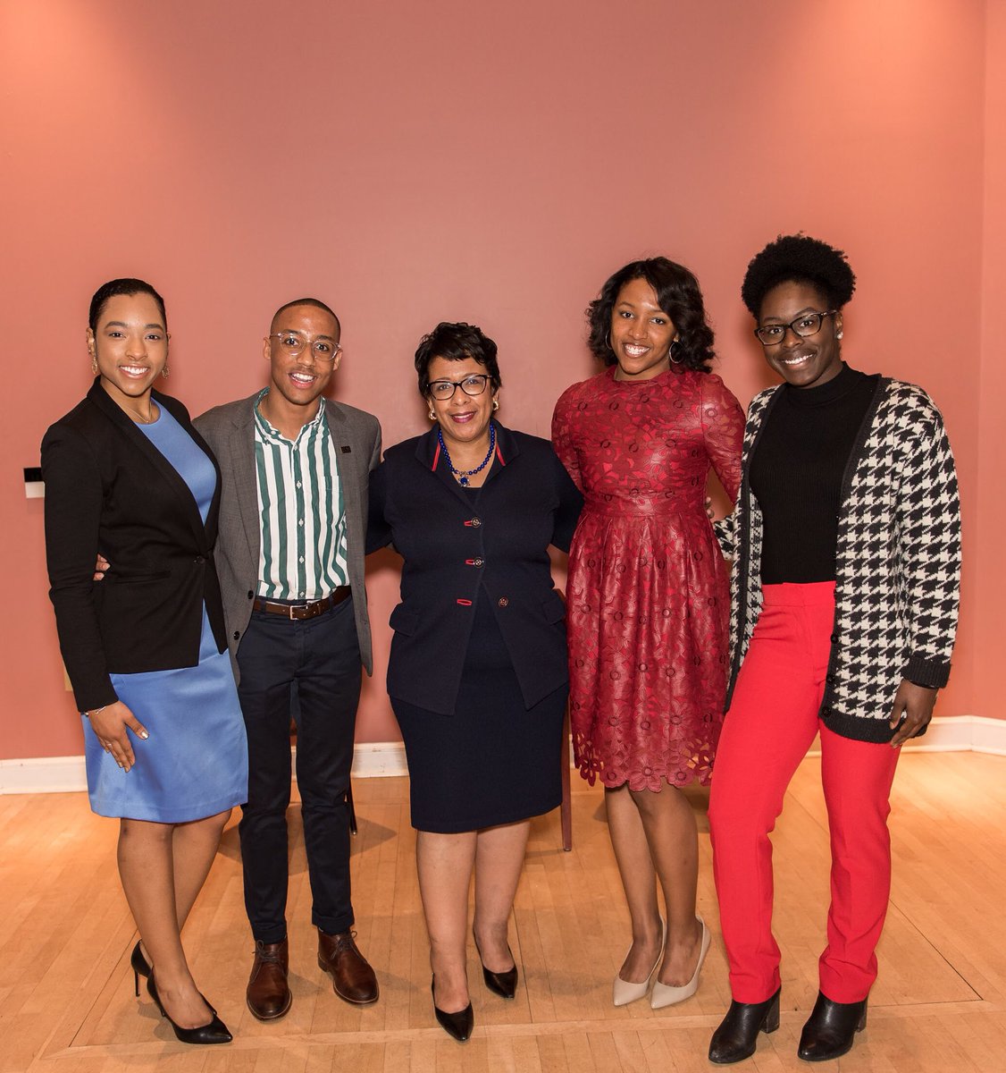 unc_bsm's tweet photo. BSM Executive Team and the 83rd Attorney General, Loretta Lynch from the MLK Lecture on February 19th. ❤️💚🖤 https://t.co/qKlV5BwFbP