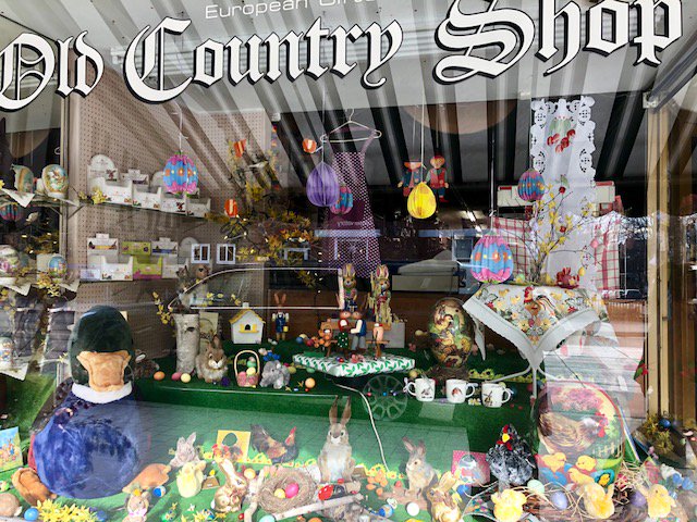 OldCountryShop's tweet image. Our Easter window is complete! Whimsical, colorful and filled with happy things! #easterwindow #easterdecoration #gooldcountry #tradition #roncesvalles @shoproncy @roncesvallesvillage