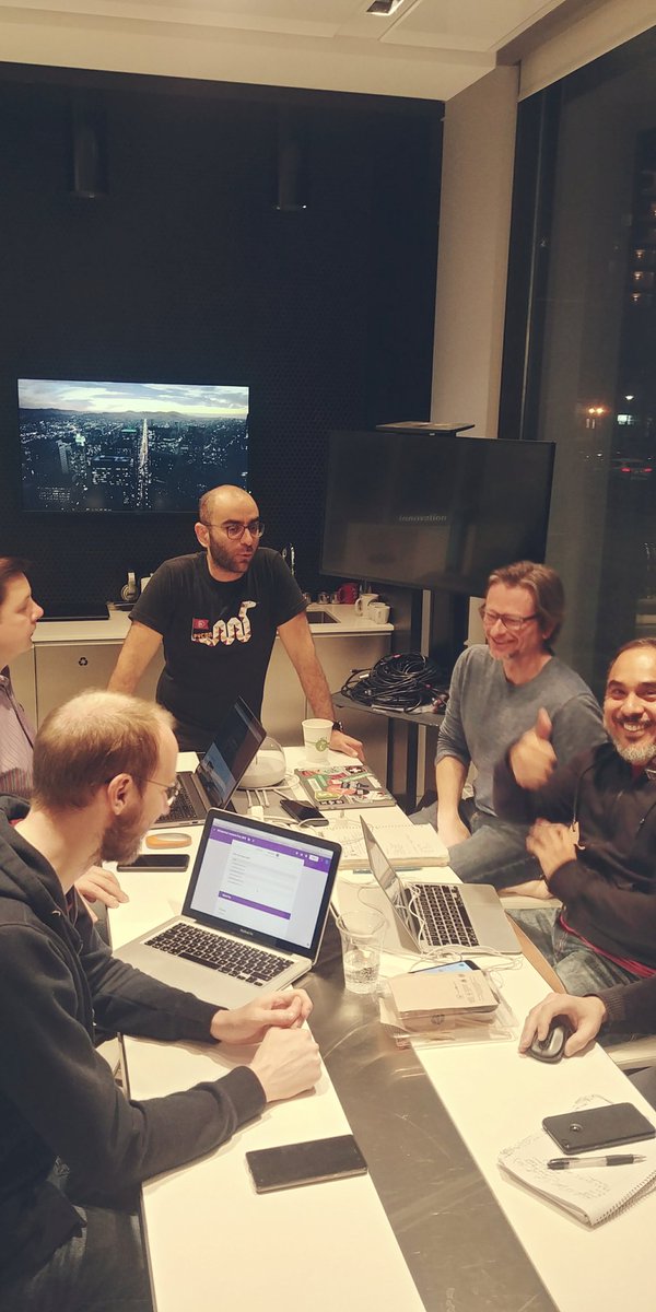 VHughes93's tweet photo. On Mondays, we get strategic. #NewTech2018 #yearplanning #internalgrowth #strengtheningcommunity 💪 https://t.co/DSi2S16Xs4