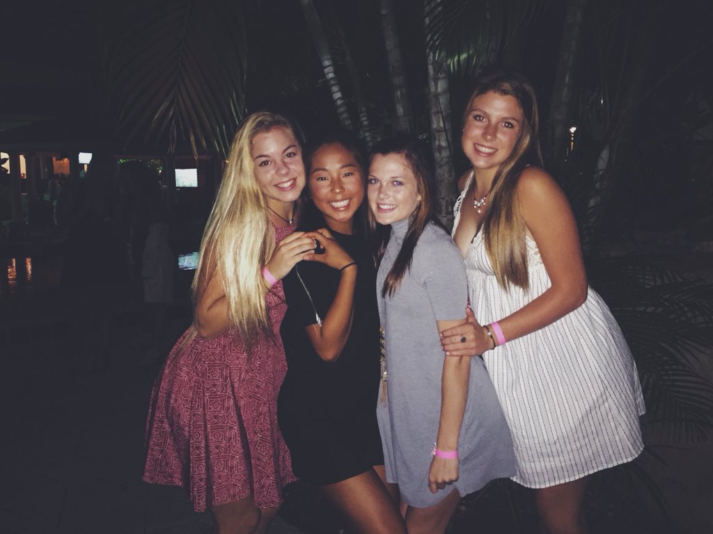 sujkang's tweet photo. happ birthday indi<33 love and miss uuuu bunches @indiareed17 https://t.co/6tcSjCtLLd