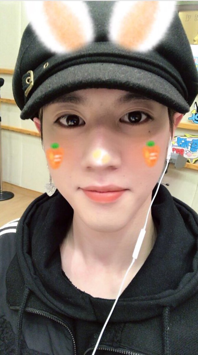 gnabpics's tweet photo. 180306 KBS Hongkira Instagram https://t.co/eAEYPPp0RR