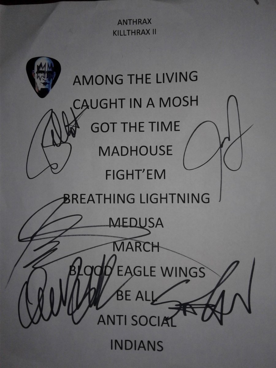 victhebruiser's tweet photo. @Scott_Ian Just got the coolest addition to the Metal Madhouse! #victhebruiser #metalnationradio #anthraxinLondonOnt #acepick #killthraxsetlistautographed #MayinToronto #Augustinlondonagain https://t.co/F65iUyR7oh