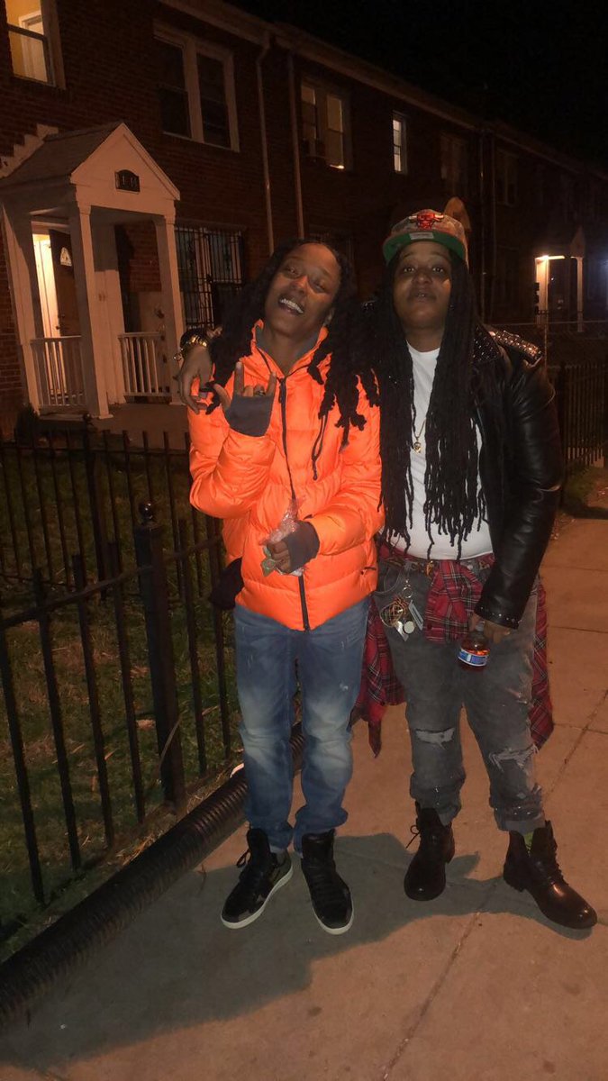 EVERYTHINHIPPIE's tweet photo. Pull up to the spot, you might just see your dog there
Pull up unannounced you probably see your broad there #Jezzy ๐
3๏ธโฃ๐ฑ๐ #PiscesSeason ๐#FillmoreSS https://t.co/UbFRv2Hvtn
