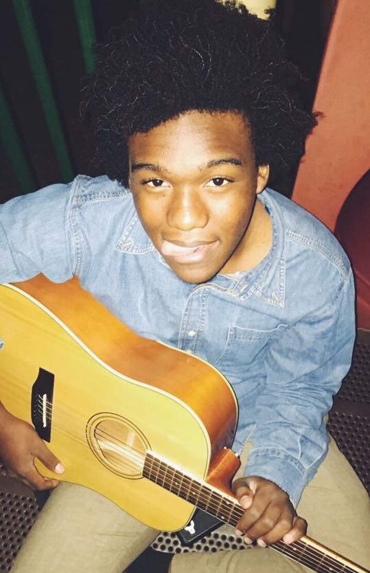 Jamahl, his personality is one of pure chill sunshine, he can say anything and it can be so poignant and deep, always smiling, goes with the flow, quick on his feet, can play at LEAST five instruments and sings! 5’10” (6’0” at the fro lol) and probably a Hufflepuff