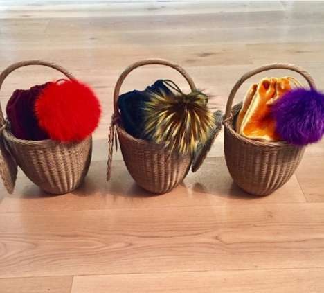 Quirky Italian Basket Bags – Bclaire Has Taken the Fashion World by Storm with Its Wintry Handbags (TrendHunter.com) fashionfeedfrenzy.com/quirky-italian…