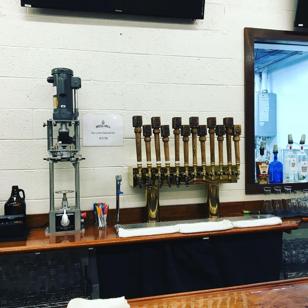 AgapiLab's tweet photo. That tap system at @mossmillbrewing  Who has tried their delicious brews? #brewing #brewery #malt #yeast #cells #cell #brew #beer #beertime #beerme #hops #grains #lab #solutions #supplies #bottling #breweries #foodtesting #mossmillbrewing #mossmillbrew #mossmill https://t.co/parohD7Htk