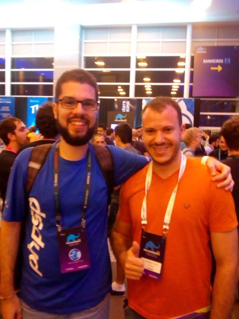 chapeupreto's tweet image. Grande @gabrielrcouto deu uma aula de blockchain hoje e ainda conseguiu me tornar famoso por alguns segundos... #PHPx2018 #PHPLata