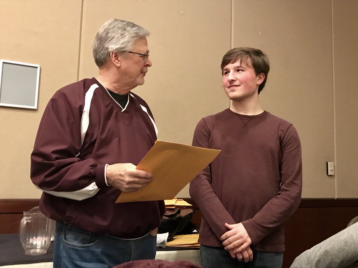 BrebeufBowling's tweet photo. More bowlers who were recognized tonight at the girls and boys bowling team season celebration.  Congrats, Braves. Hope the B's you received tonight are the only ones you receive this term.  @BrebeufJesuit @BrebeufSports https://t.co/0YVQtAx9Pc