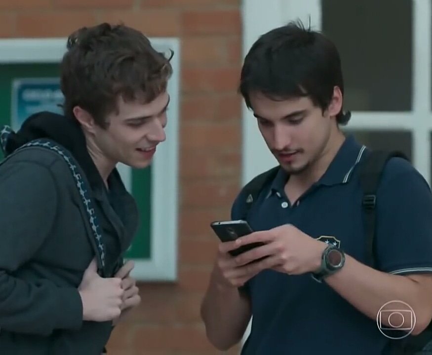 MaikPMoraes's tweet photo. AtorZãos sim SR.
Obrigado por viverem essa amizade que ensinou tanto...se pelo menos 1 pessoa conseguiu pensar melhor sobre homofobia já tá valendo!mas tenho certeza que vocês atingiram mais 😭💓 #Galipe
#Malhação
#Gratidao https://t.co/mC1XsoGFJo