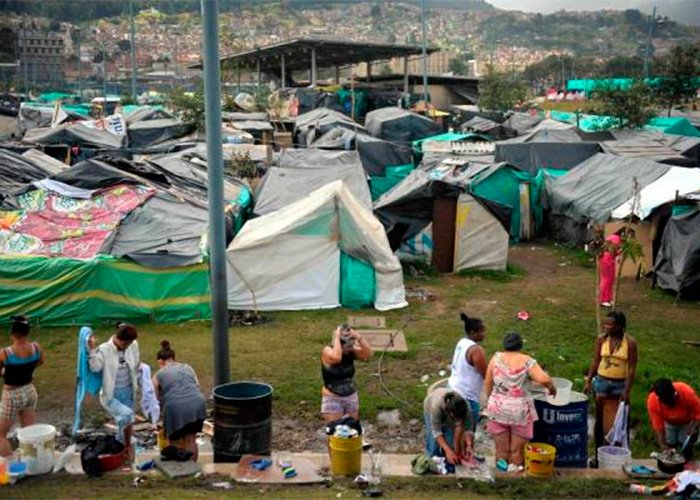 SomosMas07's tweet photo. #LaAventuraDelAprendizaje olombia es el segundo país del mundo con más desplazados internos: 6,5 millones. Sin embargo, este flagelo está sumido en la impunidad. Las investigaciones y sentencias contra perpetradores y cómplices son escasas frente a las dimensiones de la tragedia. https://t.co/K0e7UGloWc