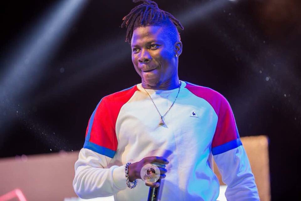 AndyOzet's tweet photo. Your Music Move & Motivates Ma Soul
@stonebwoyb May Di Almighty Give You 4Times Your Age !!! #MoreLove #MoreWisdom ππΎπ₯ππΎ ! βοΈβπ½βοΈπΆ
Your Smiles In This Pic Speaks It All
#LoyalBHIMNativeππΎ #MaMaGatYouβ€οΈ https://t.co/Cbiv7KeRrP