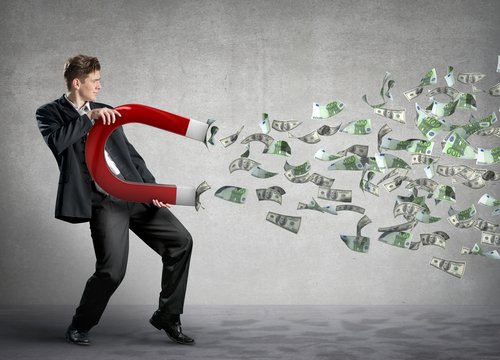 Want to live like a millionaire? First take these steps to develop a millionaire mindset. stretcher.com/stories/14/14j…