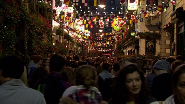 Does Belfast need its very own night mayor? London, Paris &amp; Amsterdam all have one to champion each city's nightlife... should we follow their lead?🌛🎤💃