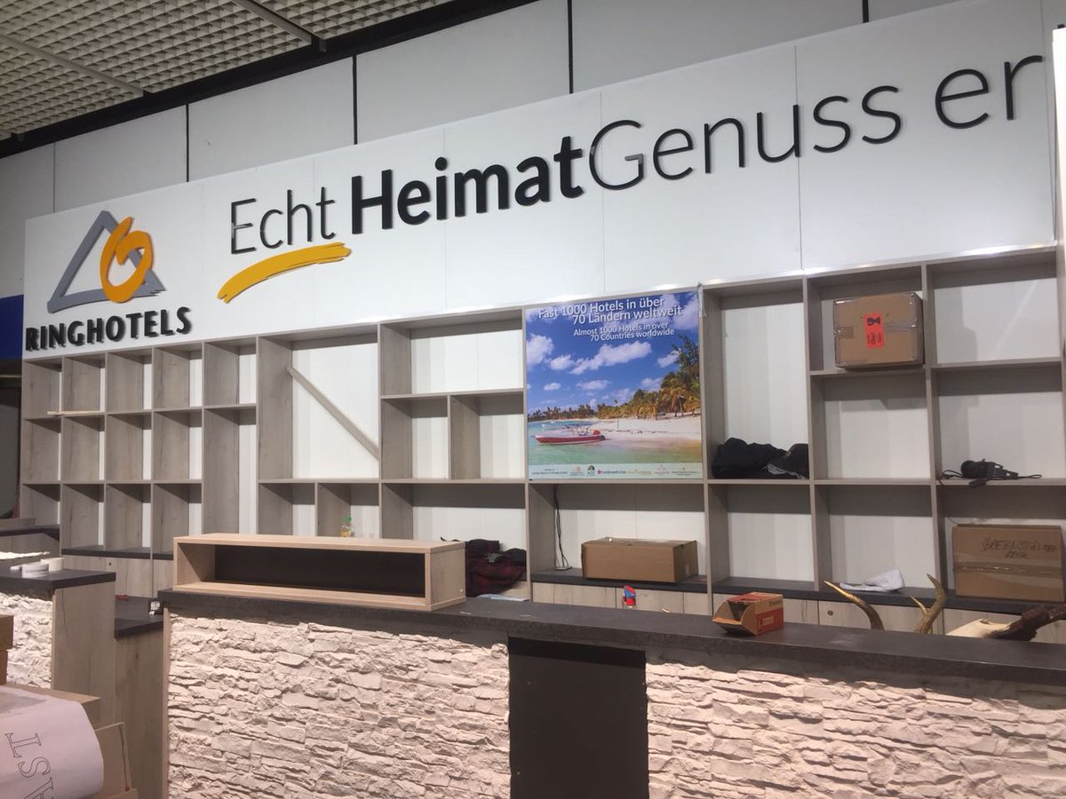 Ringhotels's tweet photo. #ITBBerlin! Die Spannung steigt! #Ringhotels neuer #Messestand - was da wohl in die Regale reinkommt? Wir freuen uns auf einen Besuch in Halle 8.1/Stand 109! https://t.co/tPhmeTaQNL